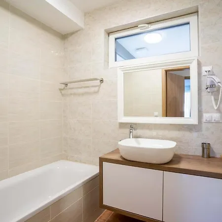Happyland Apartman * Fonyód
